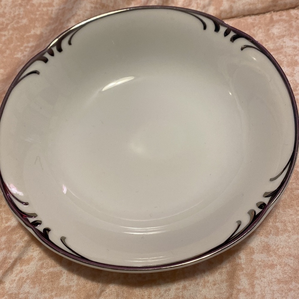 Style House Fine China Set of 2 Small Bowls Embassy Collection